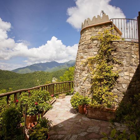 Vivi Luxury Country House 코마노 외부 사진