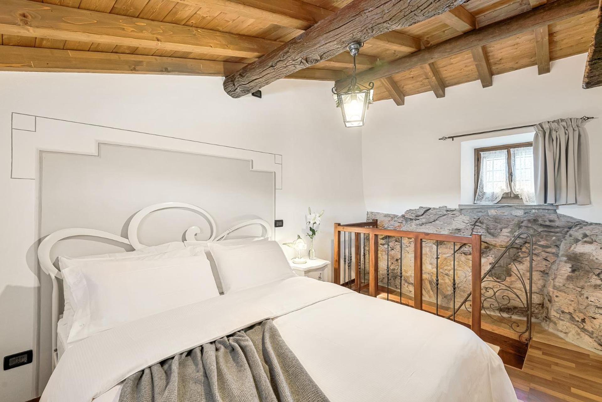 Vivi Luxury Country House 코마노 외부 사진